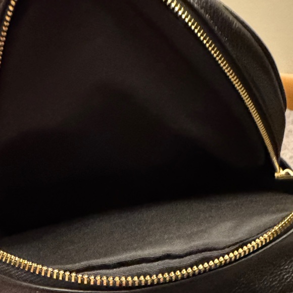 Coach Court Backpack - Picture 9 of 10